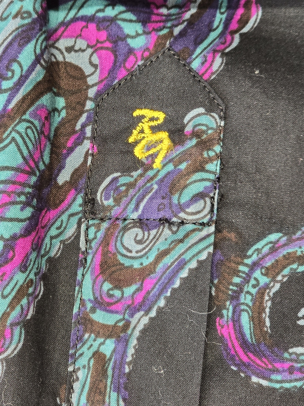 Robert Graham Paisley Long Sleeve Button Down Shirt - Men's Size M - Picture 10 of 16